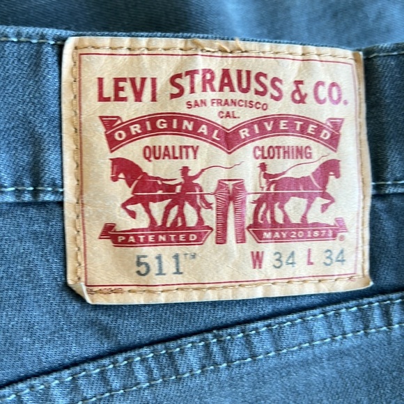 Levi’s Men’s Grey Jeans with Zipper Fly. Size 34x34 - Picture 6 of 10